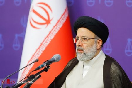 آیت‌الله رئیسی در مراسم بهره‌برداری از دستاورد‌های جدید دستگاه قضایی:تسهیل و تسریع دسترسی مردم به عدالت، مهم‌ترین هدف تحول فناورانه در دستگاه قضایی است/ پیگیری کار تحول در قوه قضاییه از ضروریات است