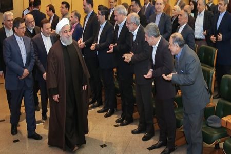 واعظی: همتی با روحانی اختلافی نداشت!