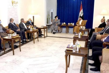 دیدار وزیر اطلاعات ایران با حکیم
