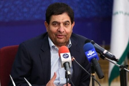 دستور مخبر برای واردات ۲۰ میلیون دوز واکسن کرونا تا پایان شهریور