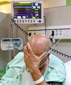 ۶۴۳ فوتی جدید کرونا، ۷۸۷۹ نفر در شرایط حاد بیماری
