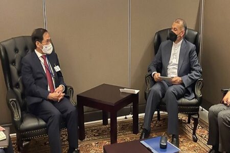 آمادگی ایران برای صادرات واکسن‌های تولید شده ایرانی برای کمک به بهبود وضعیت کرونا در ویتنام