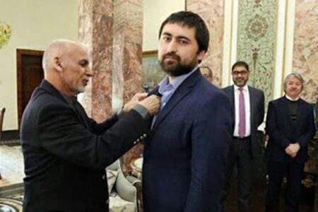 رییس دفتر «اشرف غنی» از مردم افغانستان عذرخواهی کرد