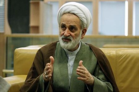 نماینده سابق مردم اصفهان در گفت‌وگو با باطن:رئیس‌جمهور در سفرهای استانی به زیربناها توجه کند| دولت‌های قبلی به مشکلات پاسخ‌های تکراری دادند