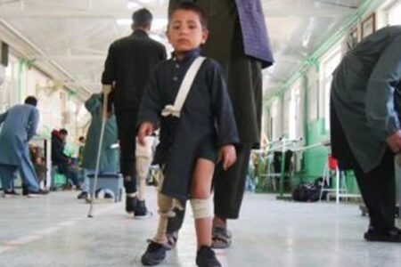 سازمان ملل: بیش از 460 کودک در افغانستان بر اثر جنگ جان باخته‌اند